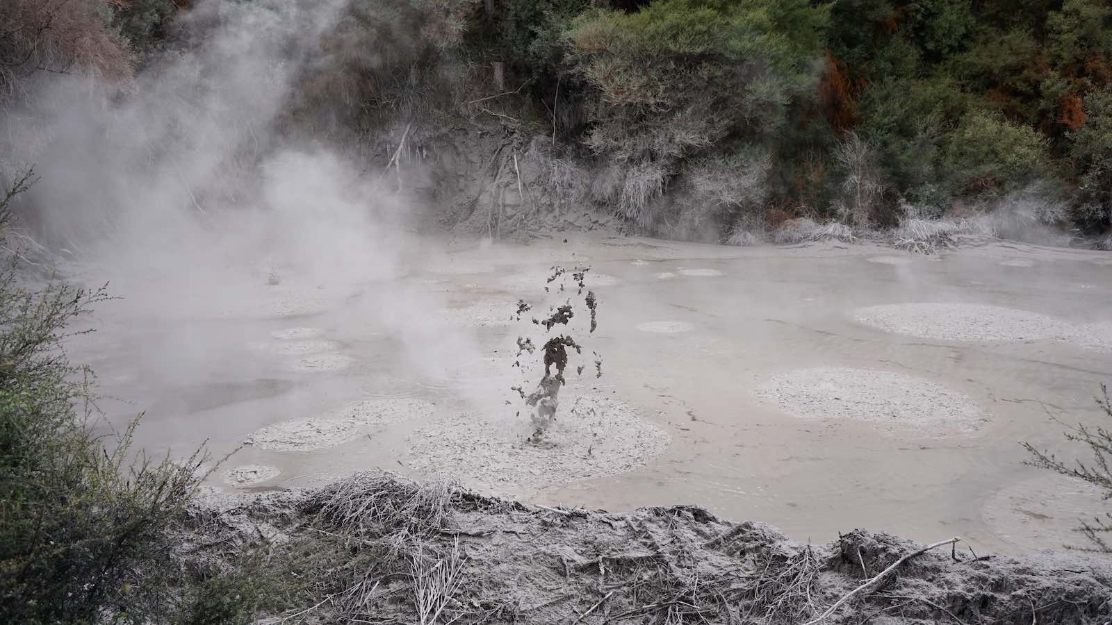 Earth's so hot, making that mud pop