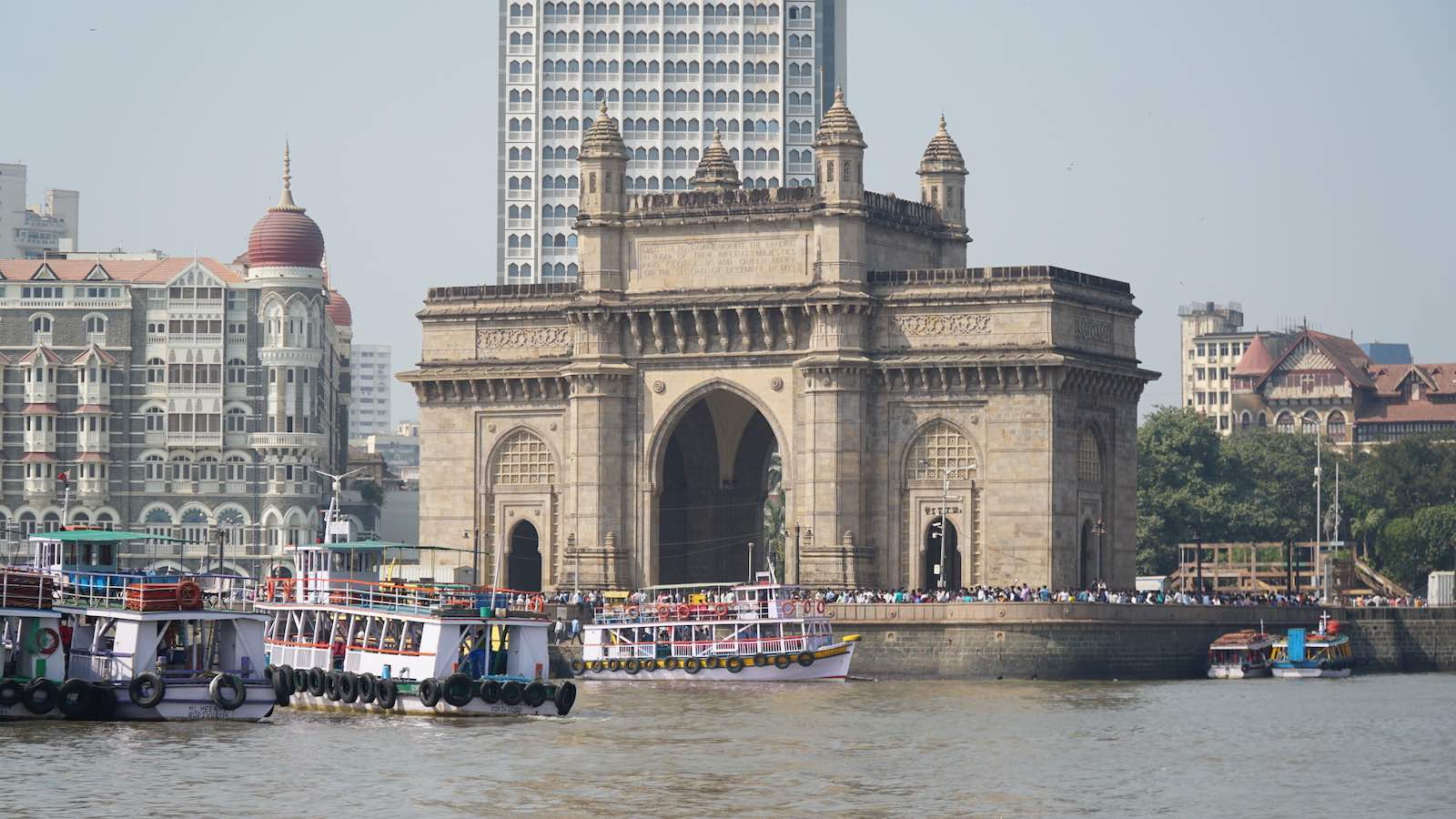 Made my way to the Gateway of India monument, from here I took a boat ferry to a little island off of Mumbai called Elephanta Island.