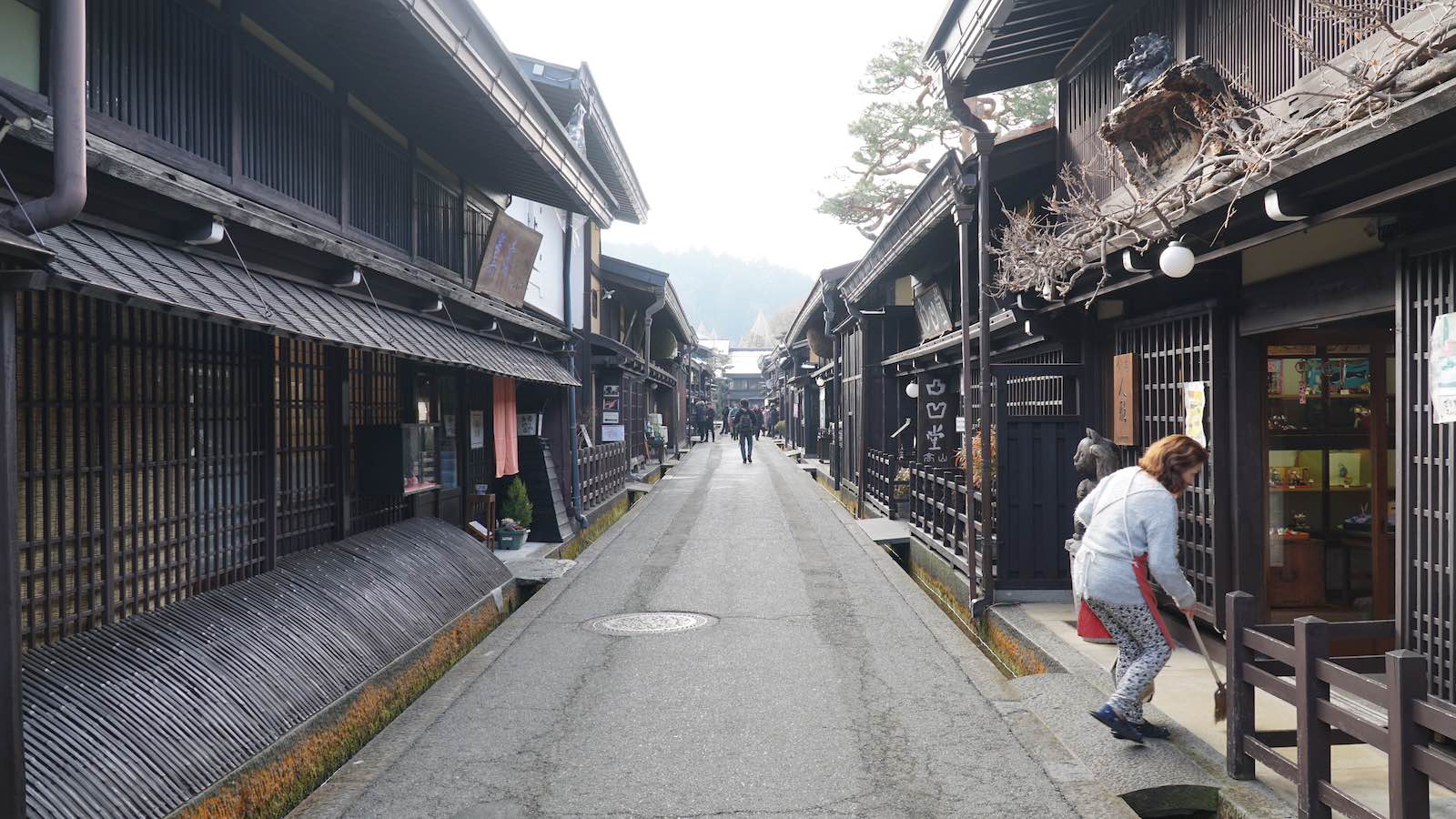 There's not much going on in the city proper (most people come here to take a bus to a nearby touristy UNESCO village site called Shirakawa-go, but I didn't feel like going there). Found an area of town where they preserved the buildings from hundreds of years ago.